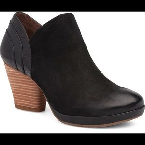 Dansko Marcia Booties - Black 38
